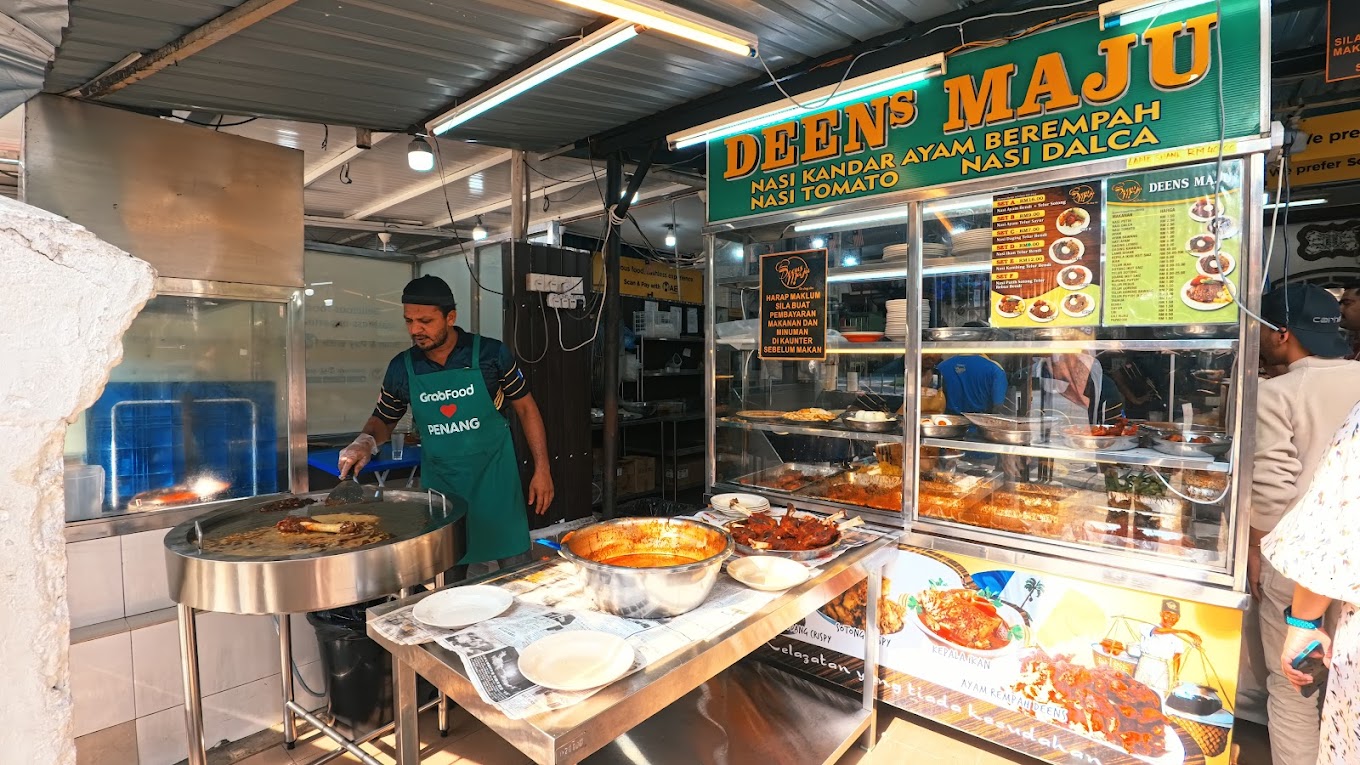 Savor the Flavors: Top 10 Iconic Food Spots in Penang 