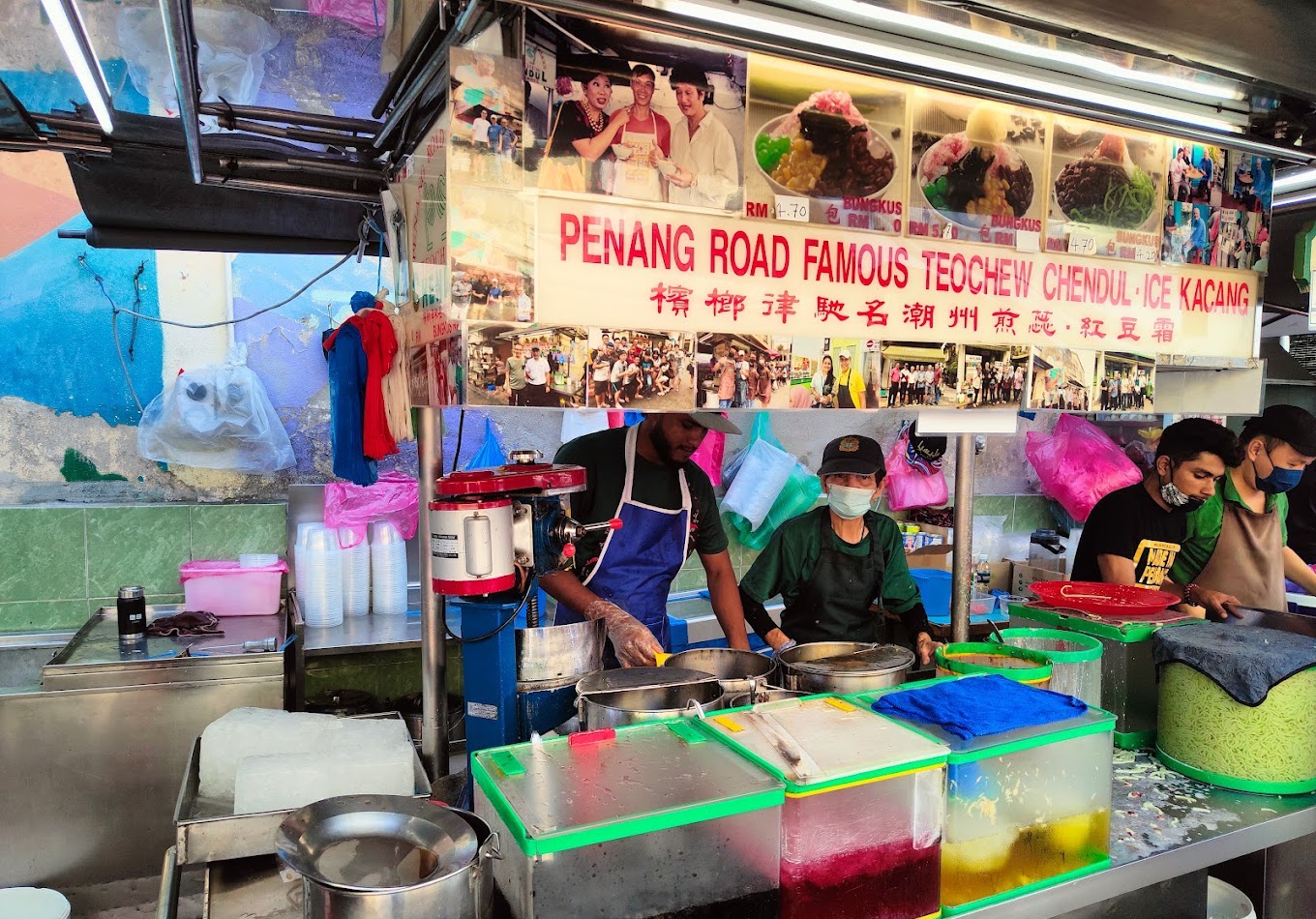 Savor the Flavors: Top 10 Iconic Food Spots in Penang 