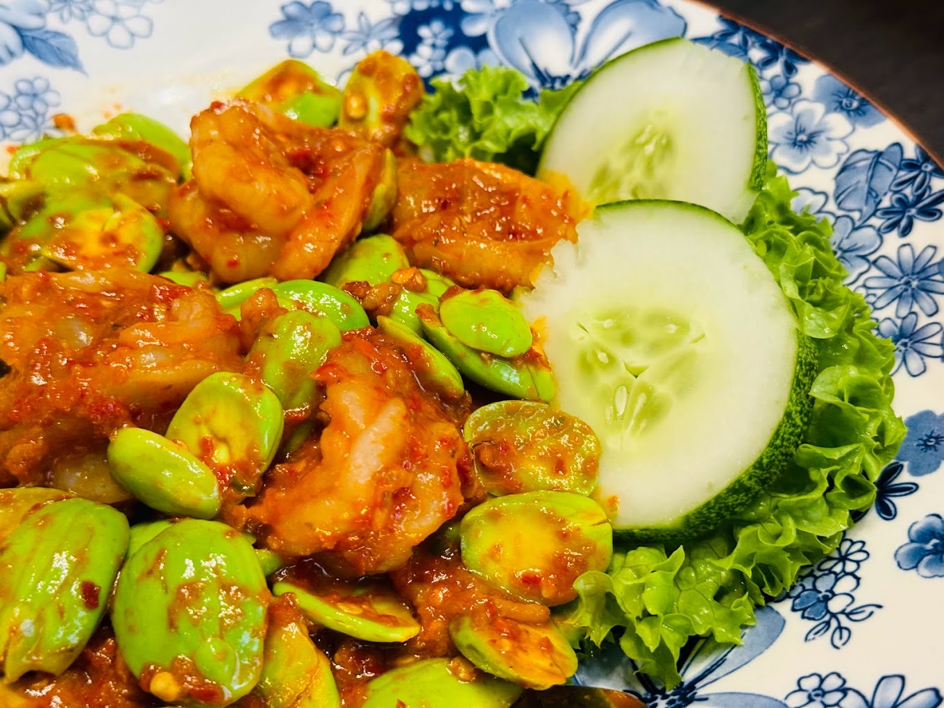 Savor the Flavors: Top 10 Iconic Food Spots in Penang 