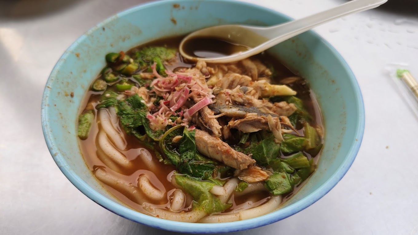 Savor the Flavors: Top 10 Iconic Food Spots in Penang 