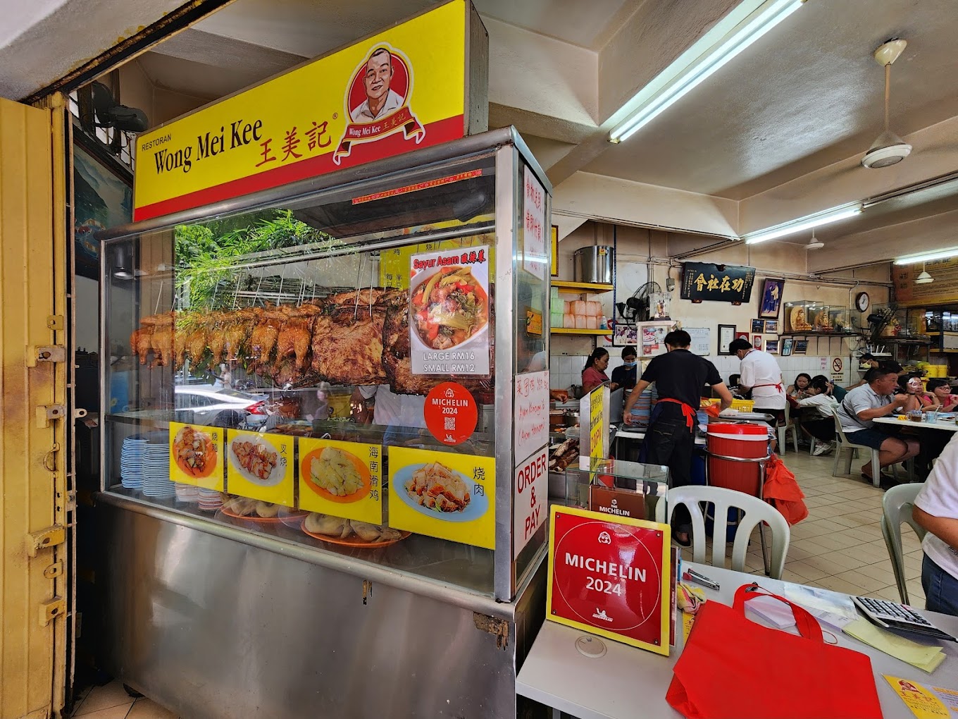 KLs Best Street Food: 8 Must-Try Spots for Food Lovers 