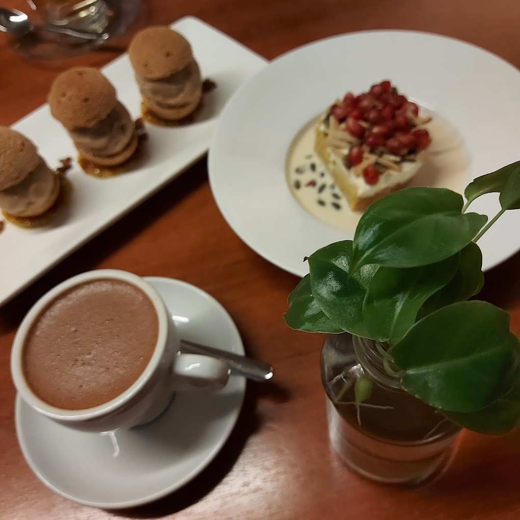 From Fluffy Pancakes to Boozy Ice Cream: KLs Sweetest Dessert Spots You Cant Miss 